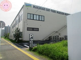 02.jpg